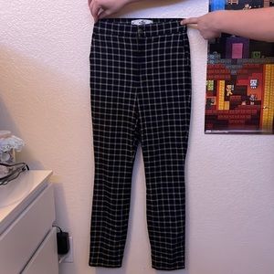 Hollister plaid black and white pants
